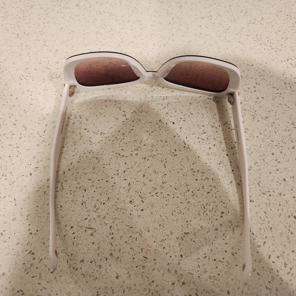 Anne Fontaine Allison Sunglasses - Picture 7 of 10